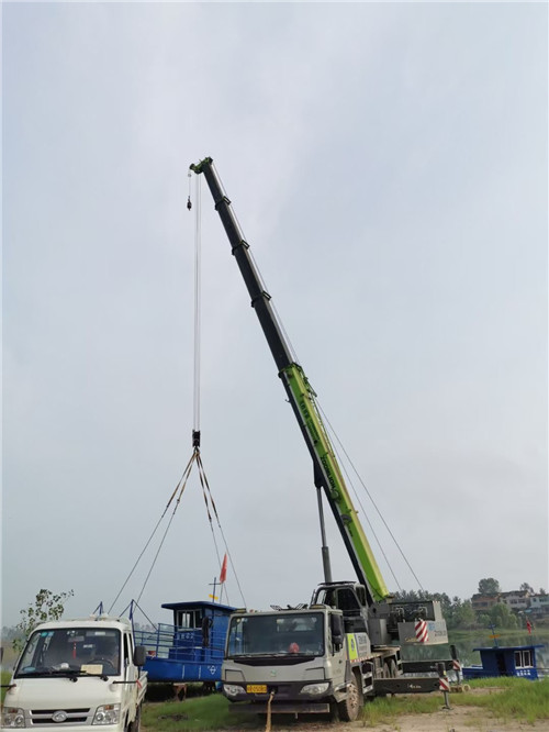 盖州市桥梁建设吊装案例